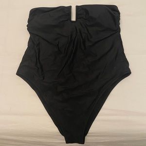 Bandeau One piece Bathing Suit